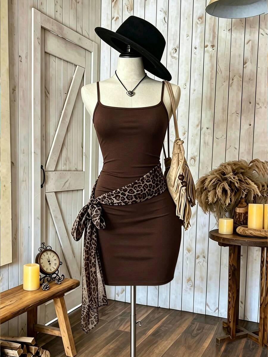 Vintage Zarif Elbise, Ağır Pat - Women'S Fashion Of The 70S incelemesi ve fiyatı